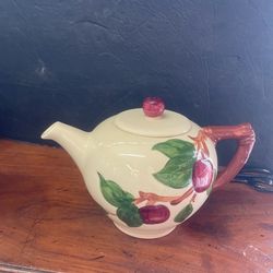 Vintage Franciscan Red Apple Teapot USA 