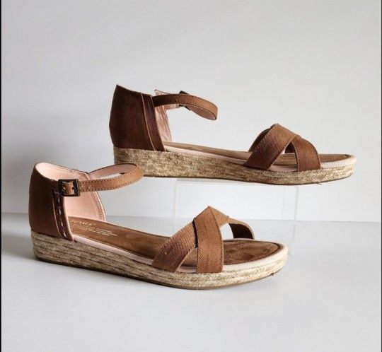 TOMS Harper Brown Espadrille Sandals Size 7.5