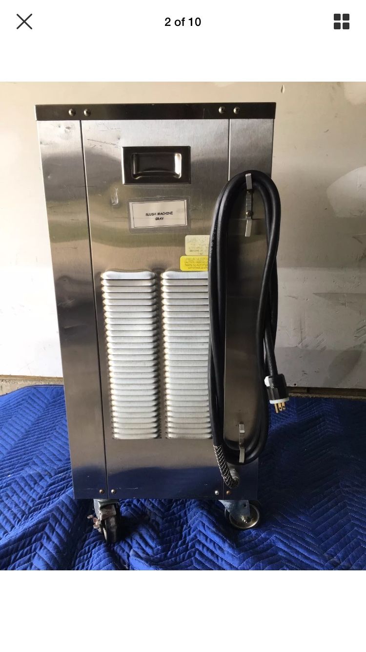 SaniServ Surgical Slush Freezer, As HOT / FREEZE feature, Great Condition 🌟🌟🌟🌟🌟