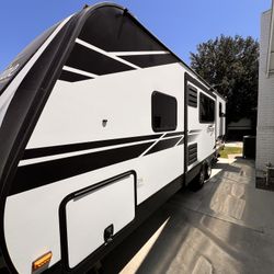 2021 Grand Design 2400BH Travel Trailer 