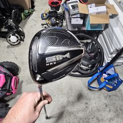 Lefty Taylor Made Sim Max Driver