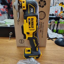 DeWalt XR Multi Tool 3 Speed