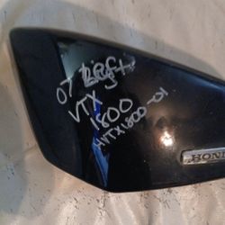 07 Honda VTX 1800 LEFT SIDE COVER IN BLACK OEM