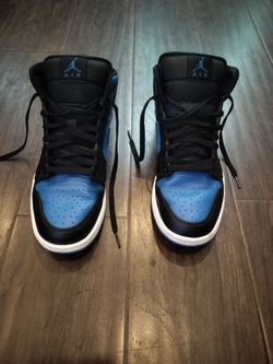 Nike air Jordans 1 mid shoes Royal blue, black and white size "10.5"
