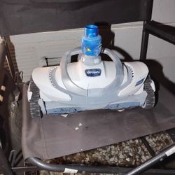 Polaris Pool Vacuum 