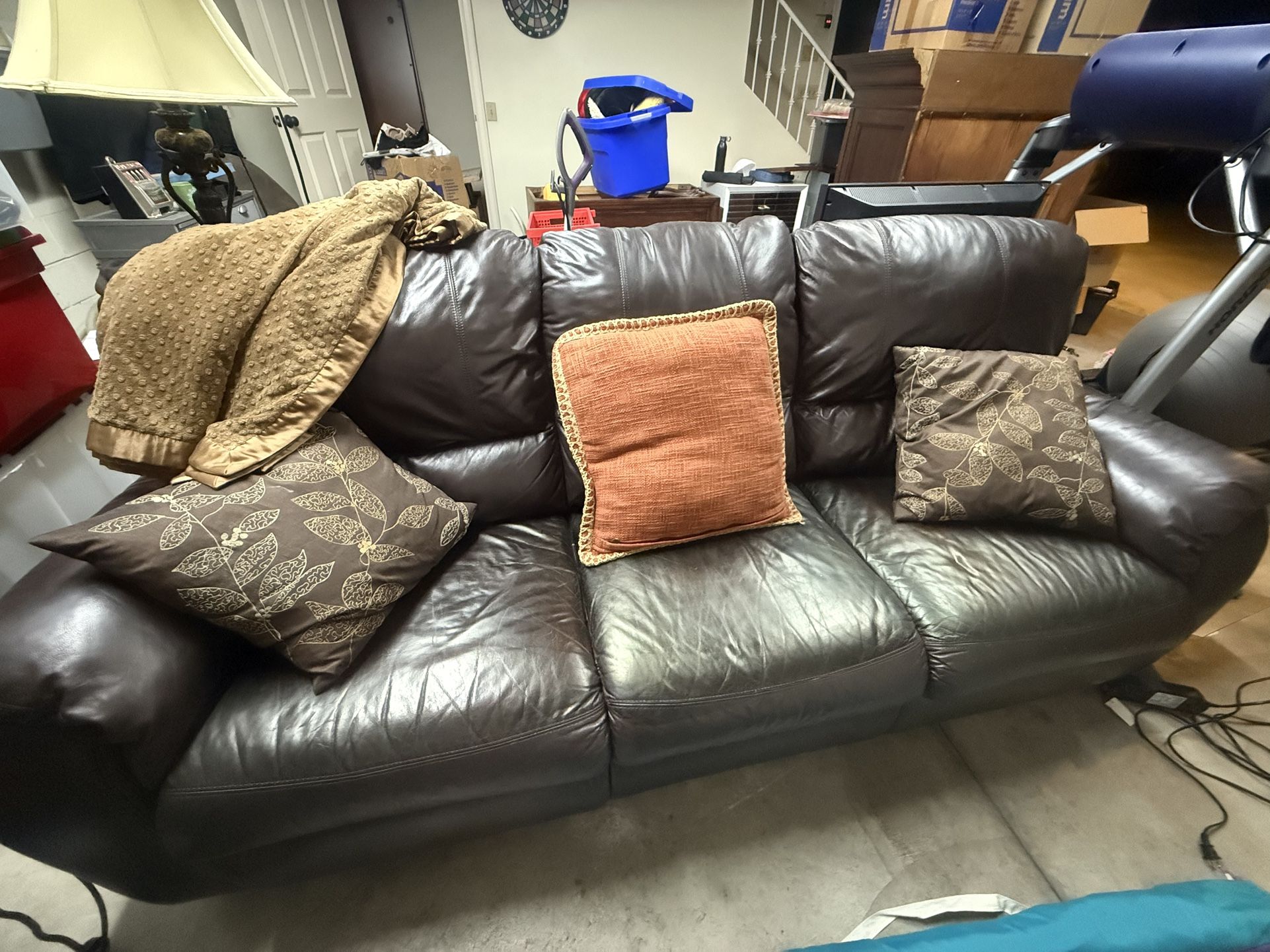 Leather Couch - Sofa Power Recliners