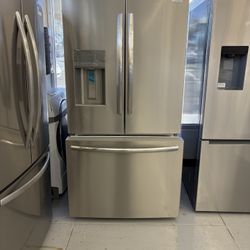 Frigidaire Gallery 36” Refrigerator 