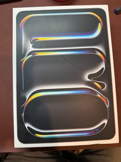 iPad 11 Pro with Magic Keyboard WiFi + Cellular