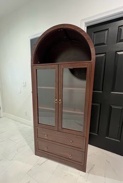 Tall dresser / arched cabinet / cabinet / hutch