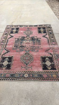 Area Rug 10’x8’