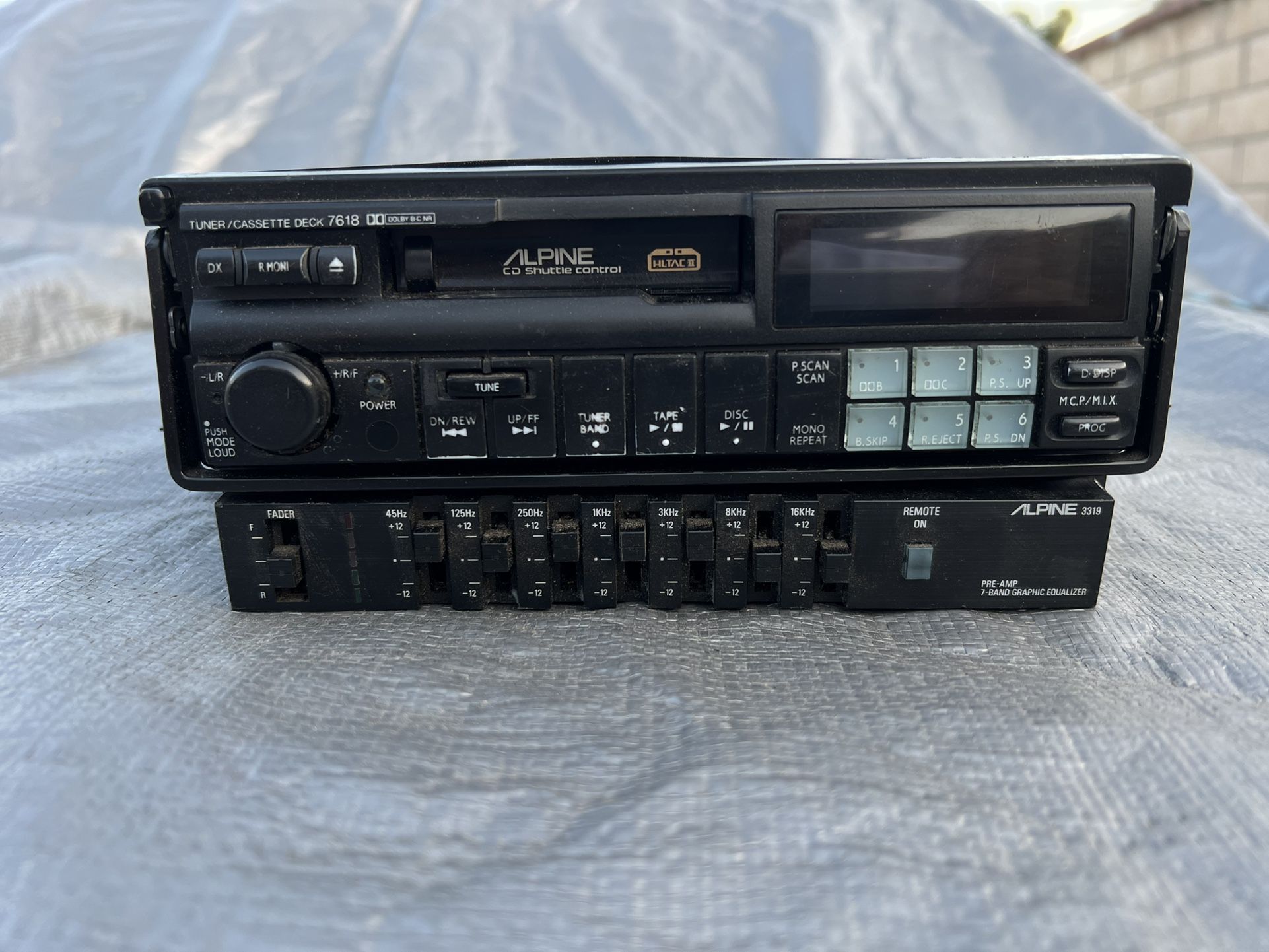 Alpine Stereo/Eq/Cd Changer