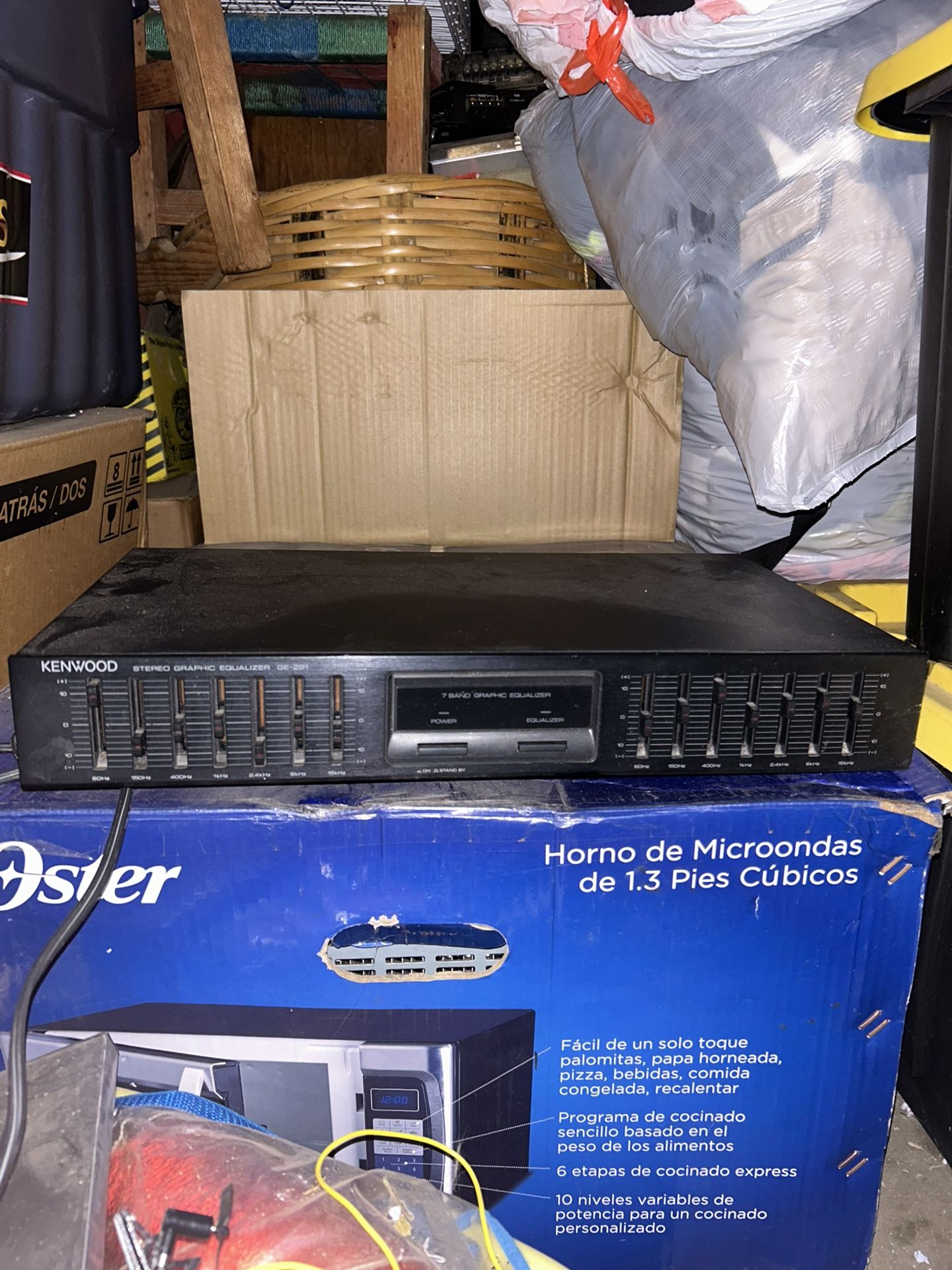 Kenwood GE-29 stereo graphic equalizer.