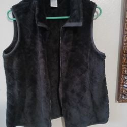 Fluffy Vest