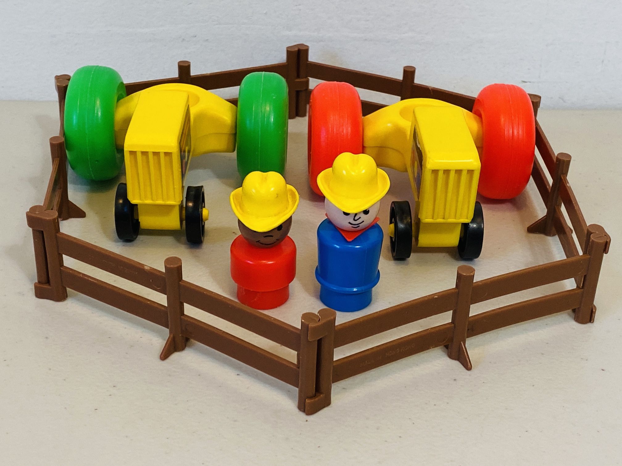 VNTG Fisher-Price Farm Lot: 2 Tractors 2 Little People Farmers 6 Fences 1980's
