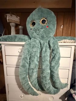 Huge octopus