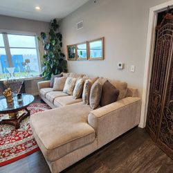 Sofa/ Couch With shay's lounger