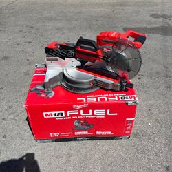 Milwaukee M18 FUEL 10” Dual Bevel Sliding Compound Miter Saw