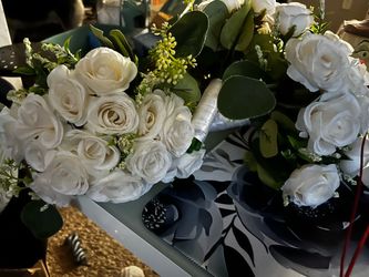 Bridesmaid bouquets