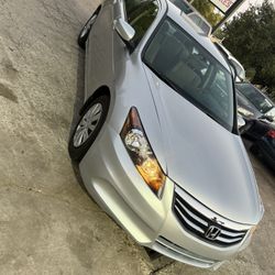 2012 Honda Accord Super Clean!!!