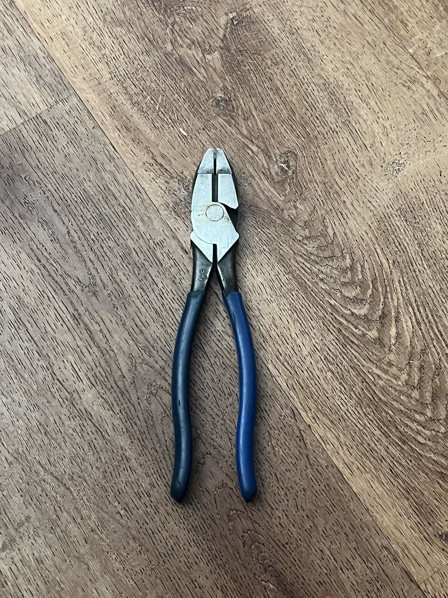 Klein 9inch Linesmen’s Pliers