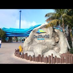 seaworld tickets 10/26