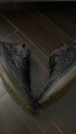 Yeezy Boost 380 “Onyx” Size 9