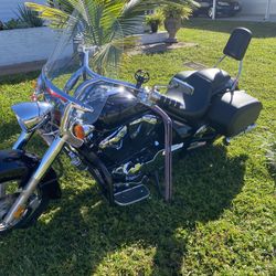 2010 Honda Interstate 1300cc