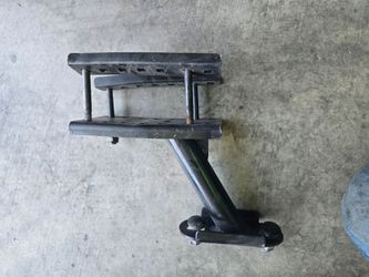 Trailer tire mount
