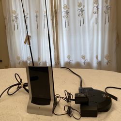 RCA Audiotex Indoor Amplifued Antenna - Model ANT1251 For television