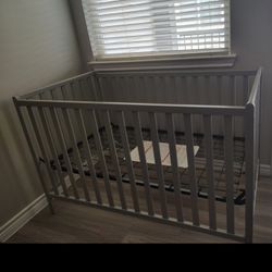 Delta 4 In 1 Crib