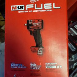 Milwaukee M18 Fuel  3/8 Impact Wrench 