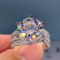 Sterling Silver 925 5CT 🔥🔥Certified Moissanite Diamond 💎 🔥👀Brilliant Cut Forever Love Wedding Ring Size 7