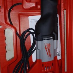 Milwaukee
12 Amp SAWZALL Reciprocating Saw with Case