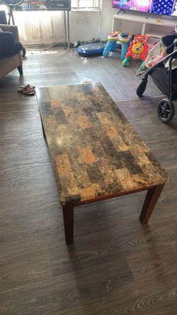 MARBLE TABLE FOR SALE WITH MATCHING STANDS