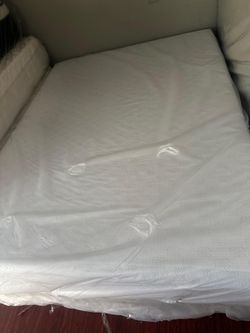 Queen Sizes Mattress And Box Spring