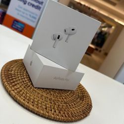 Apple Airpods Pro 2 Bluetooth Headphone - Pay $1 To Take It home And pay The rest Later 