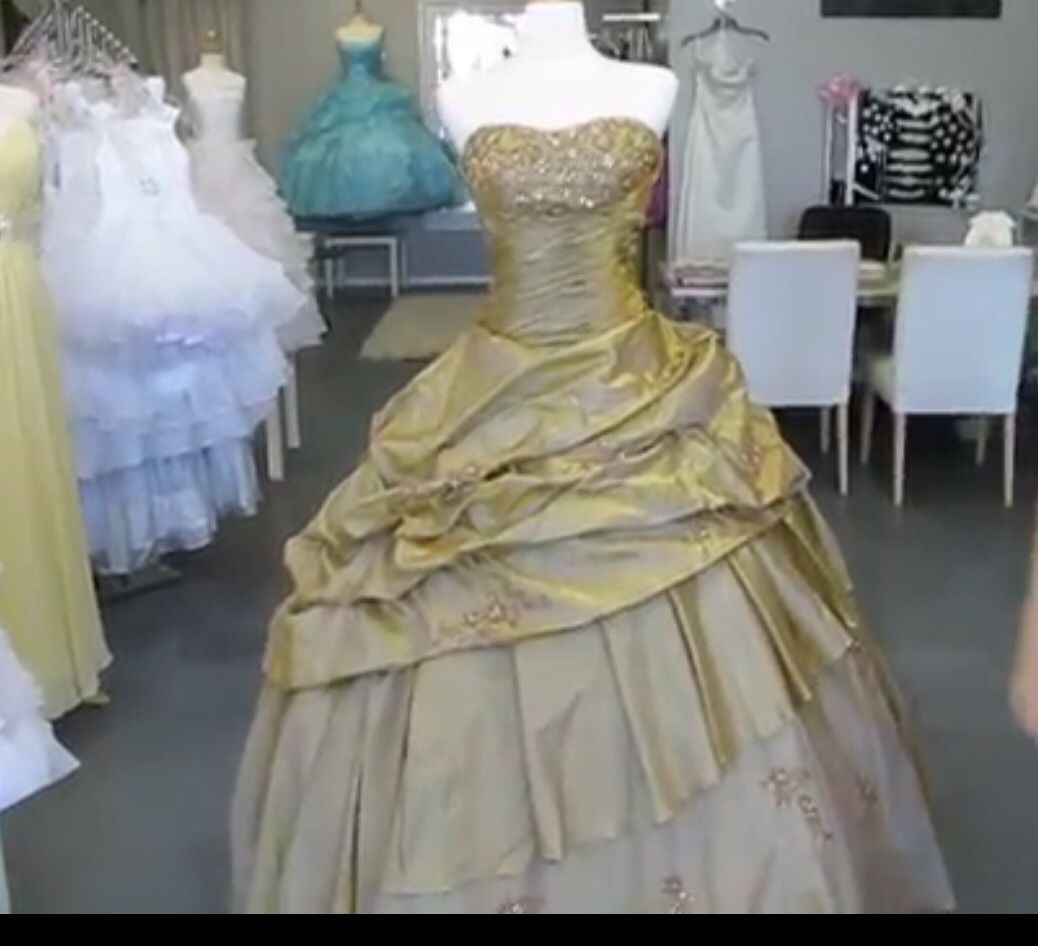 Quinceañera dress