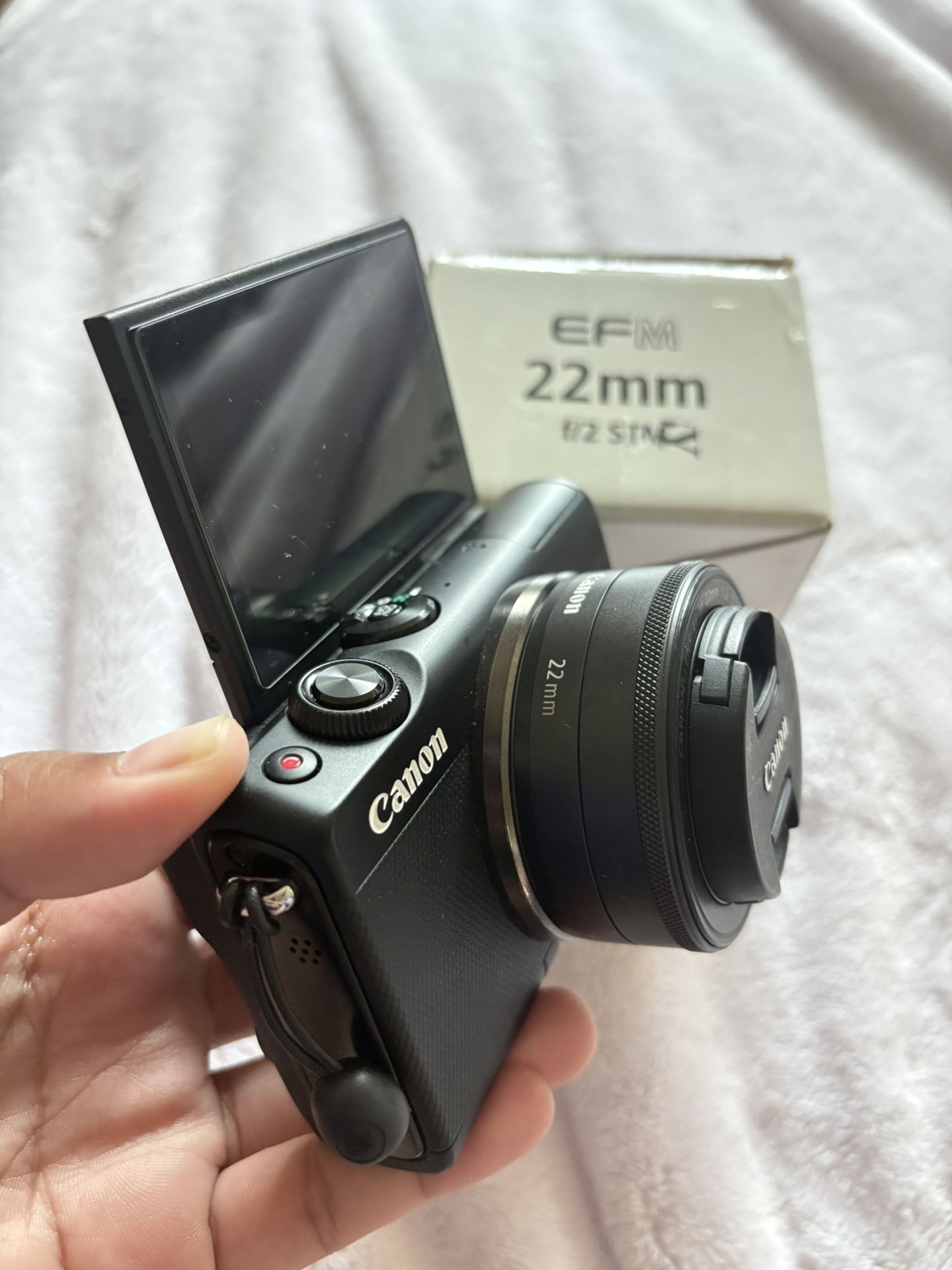 作動不明 ジャンク品】Canon キャノン EOS M用 EF-M 22mm F2 STM 薄型