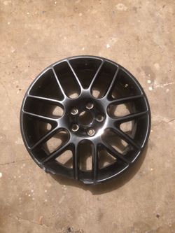 2014 mustang performance pack wheel cracked