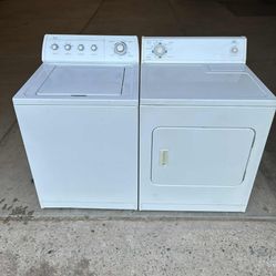 Whirlpool Washer And Gas Dryer 