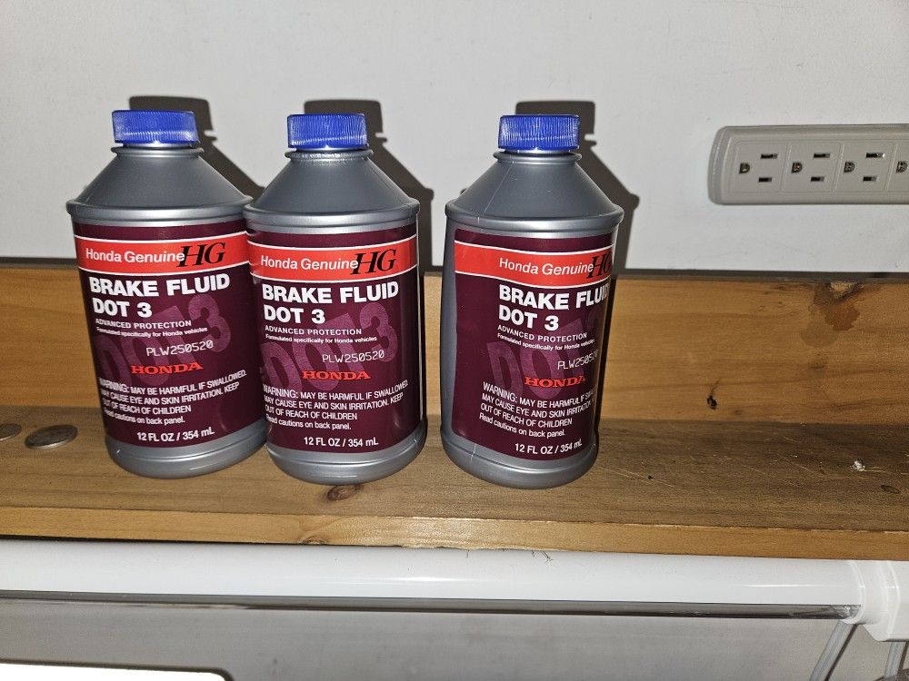 3 Pints HONDA GENUINE DOT3 BRAKE FLUID