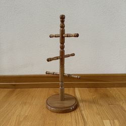 Wooden Mug Tree