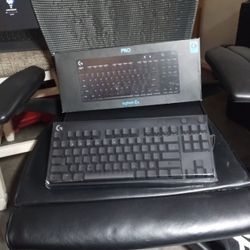 Logitech Pro Gaming Keyboard Never Unwrapped!