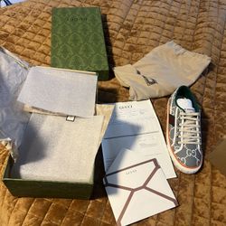 Gucci 1977 Sneakers 