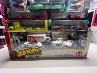 Hot Wheels Honda Diorama