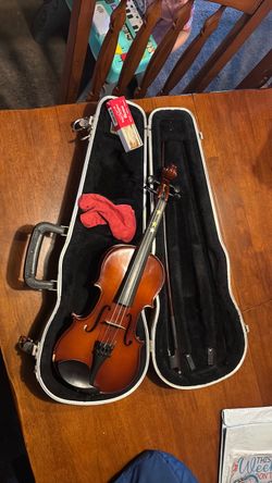 Gard’s music used violin