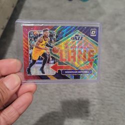 Donovan Mitchell Express Lane Gold Wave Optic Donruss Prizm Basketball Card