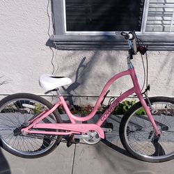 Women's 26" pink Electra townie 3i beach Cruiser