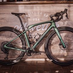 Specialized Diverge STR Expert Carbon Gravel Bike