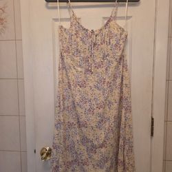 SO Brand Summer Floral Smock Back Summer Dress Size M Brand New